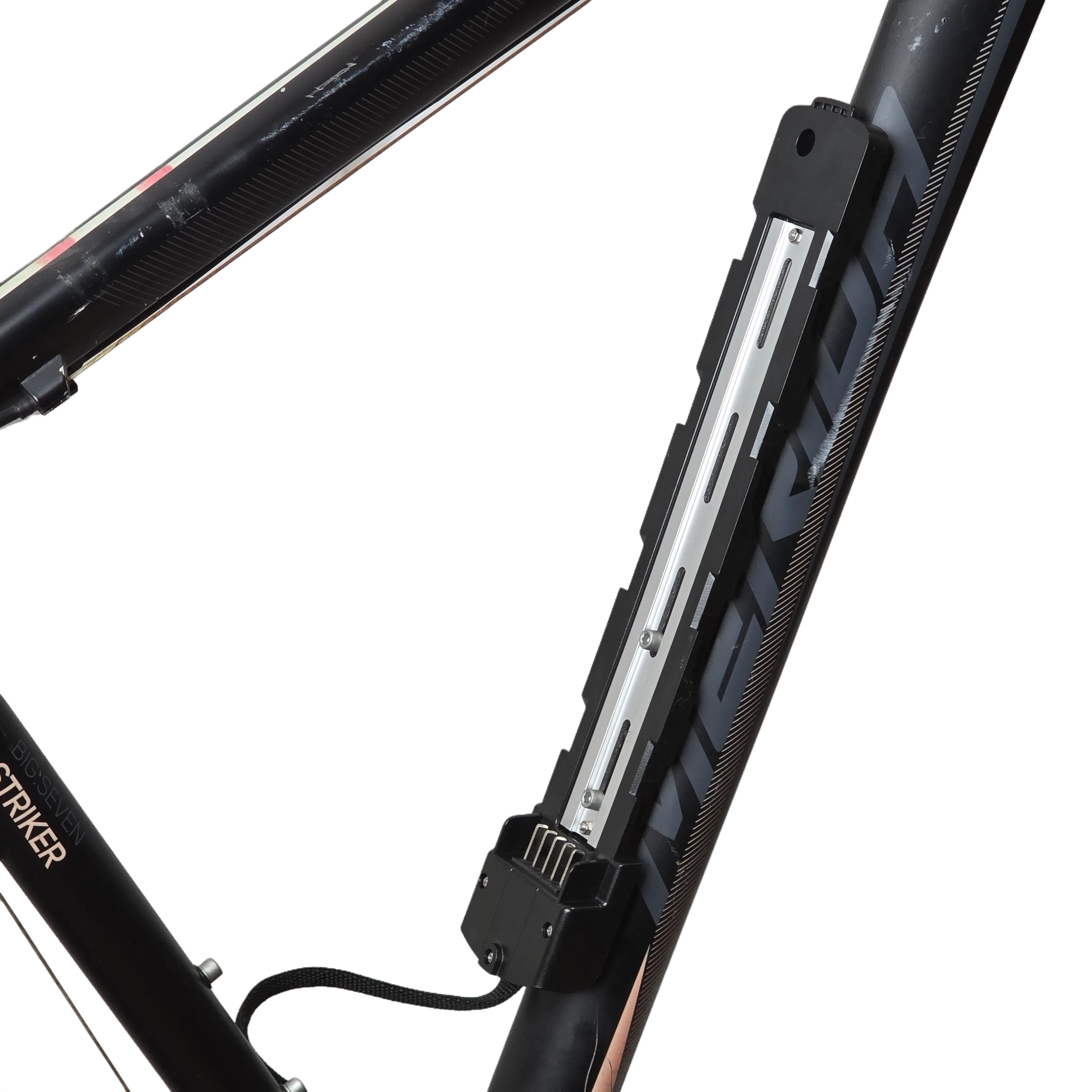 Batterifästet monterat