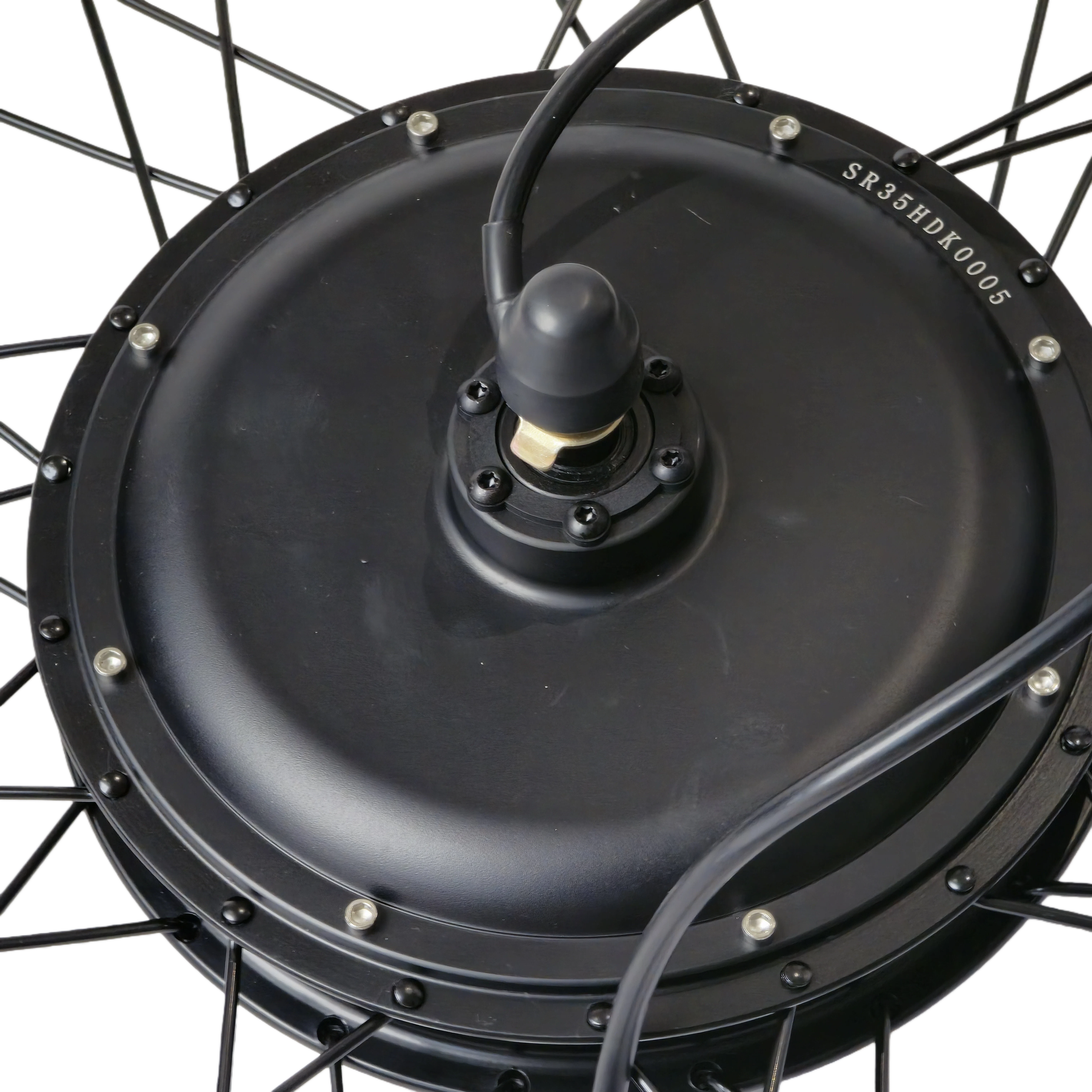 Close-up of the motor wheel