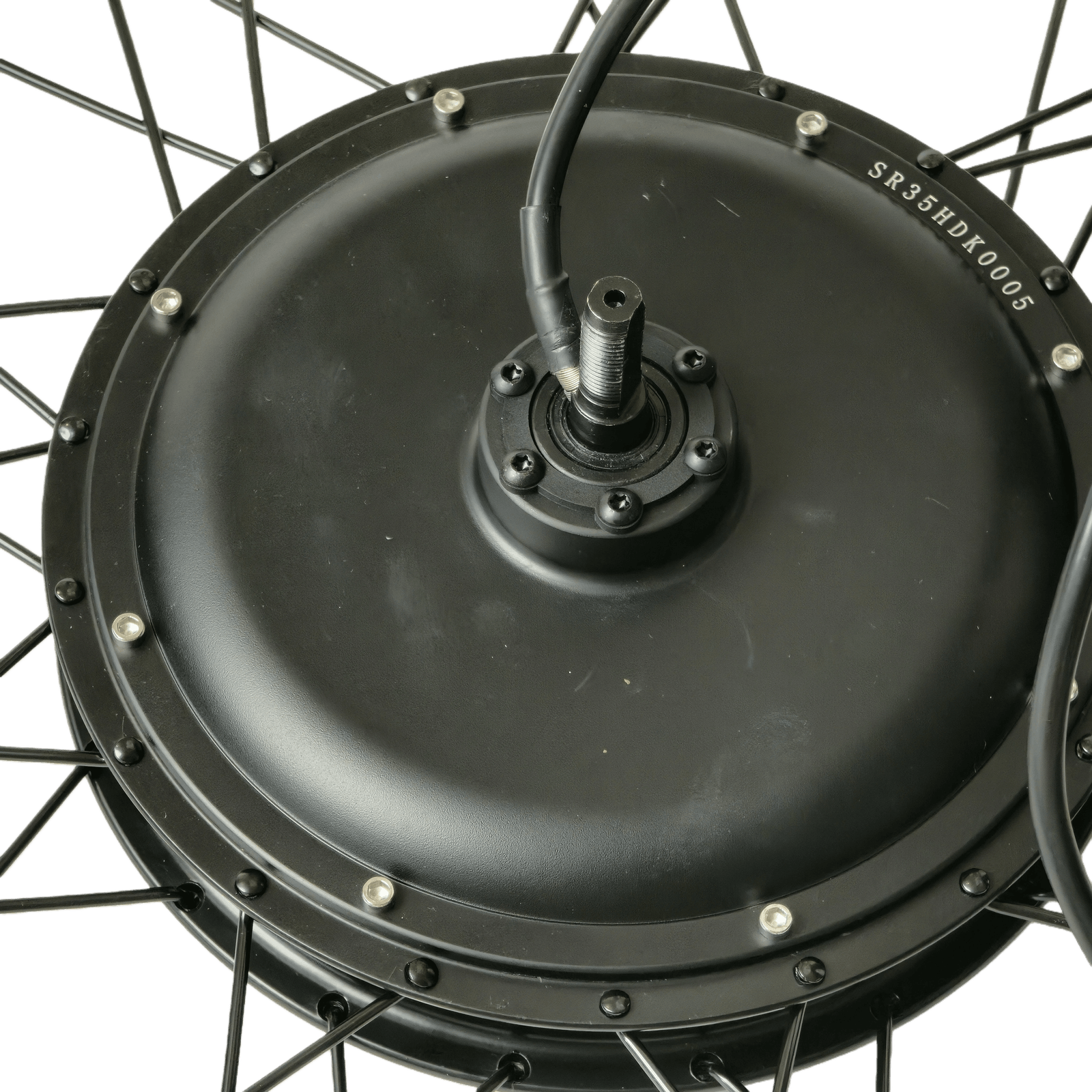 Remove the axle cover