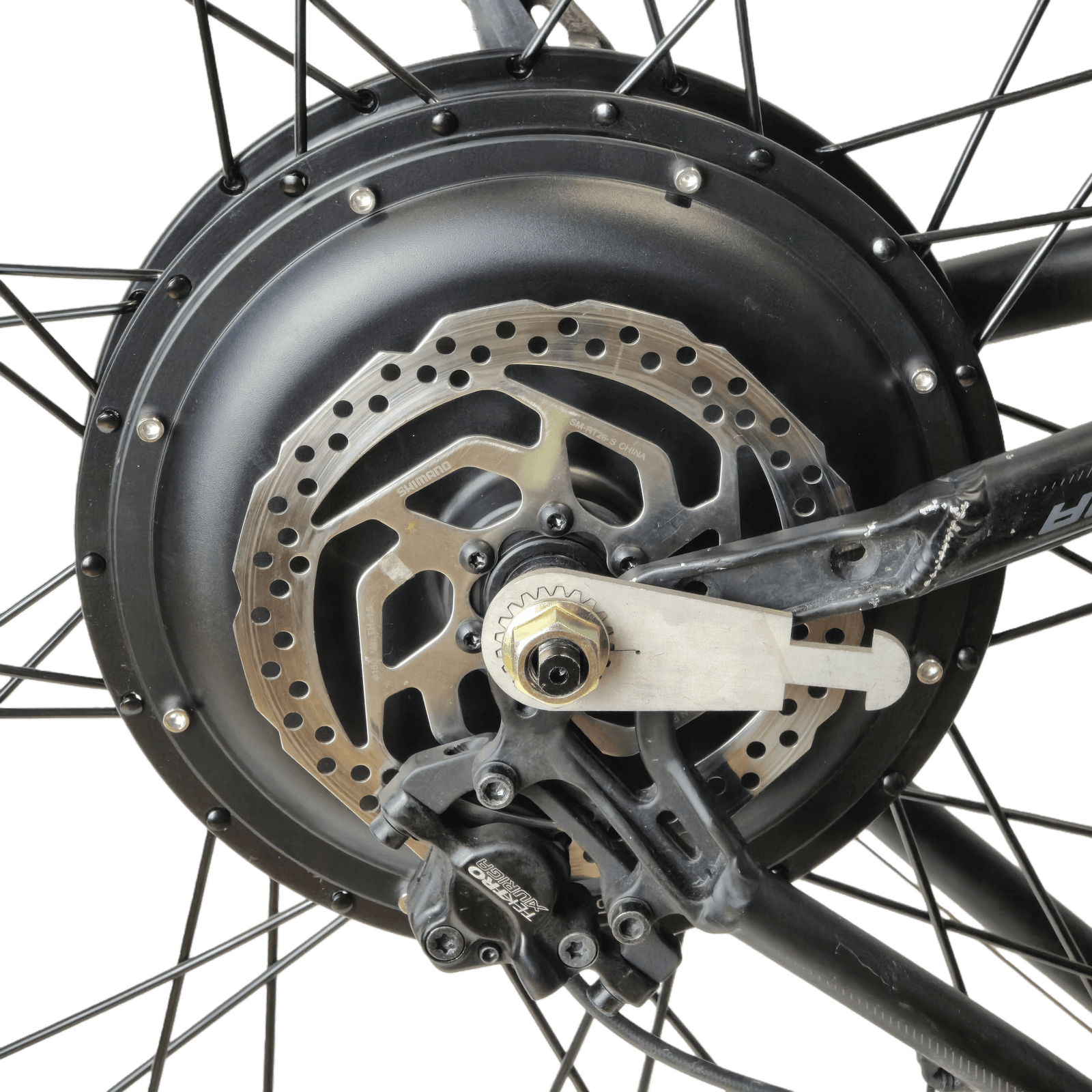 Axle nut